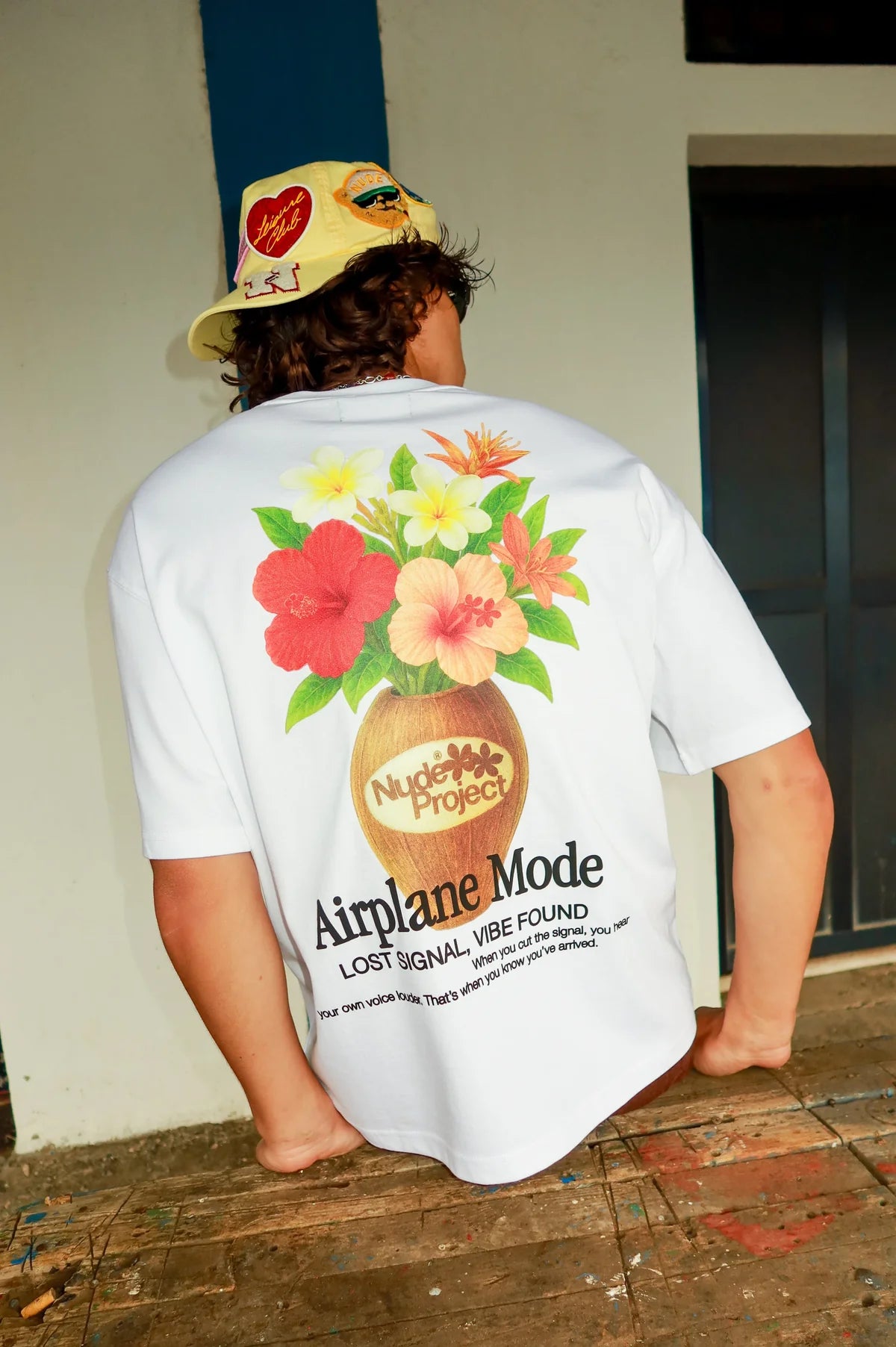 OOO Tee – Nude Project