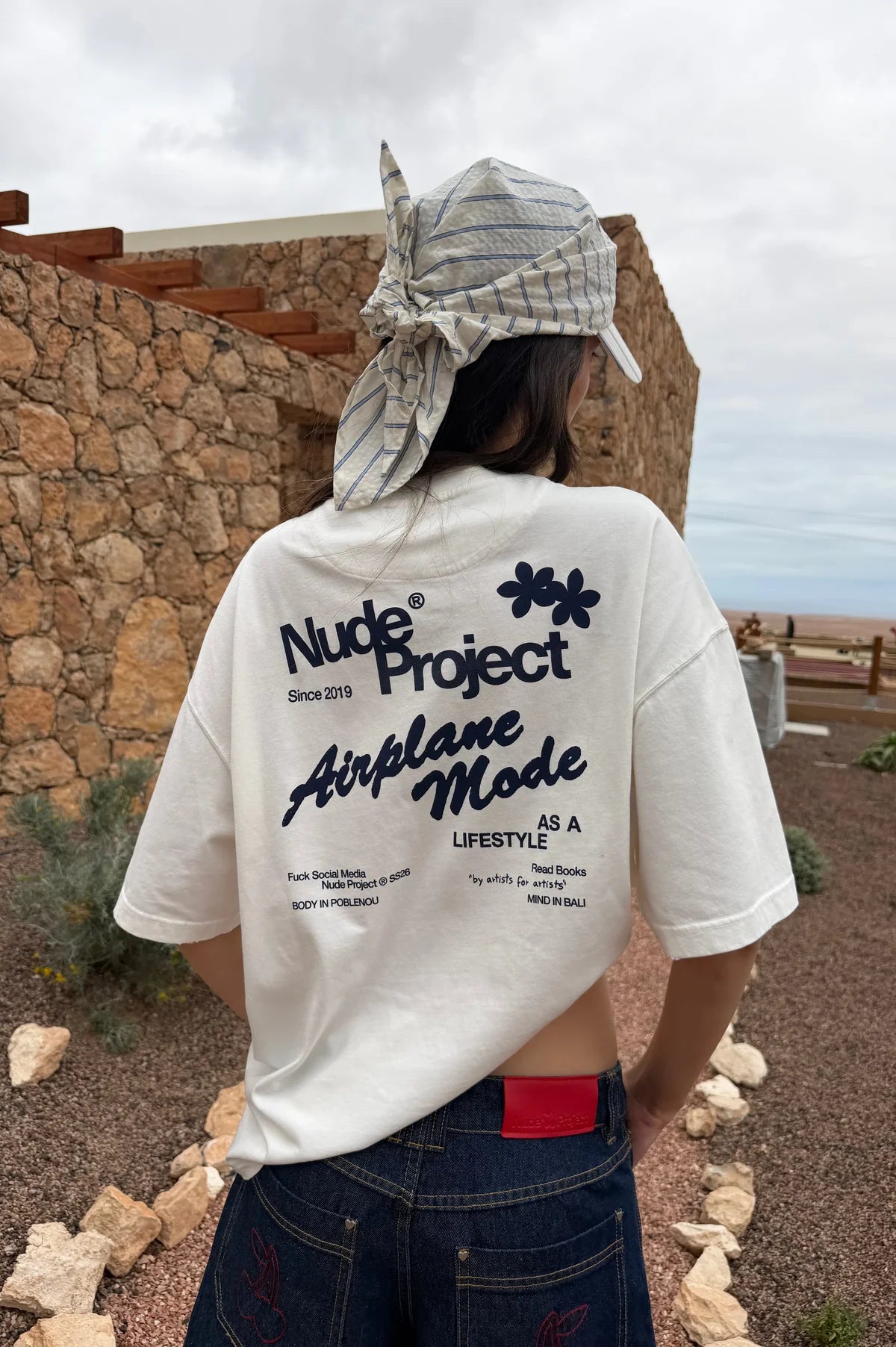 Offline Tee Off – Nude Project