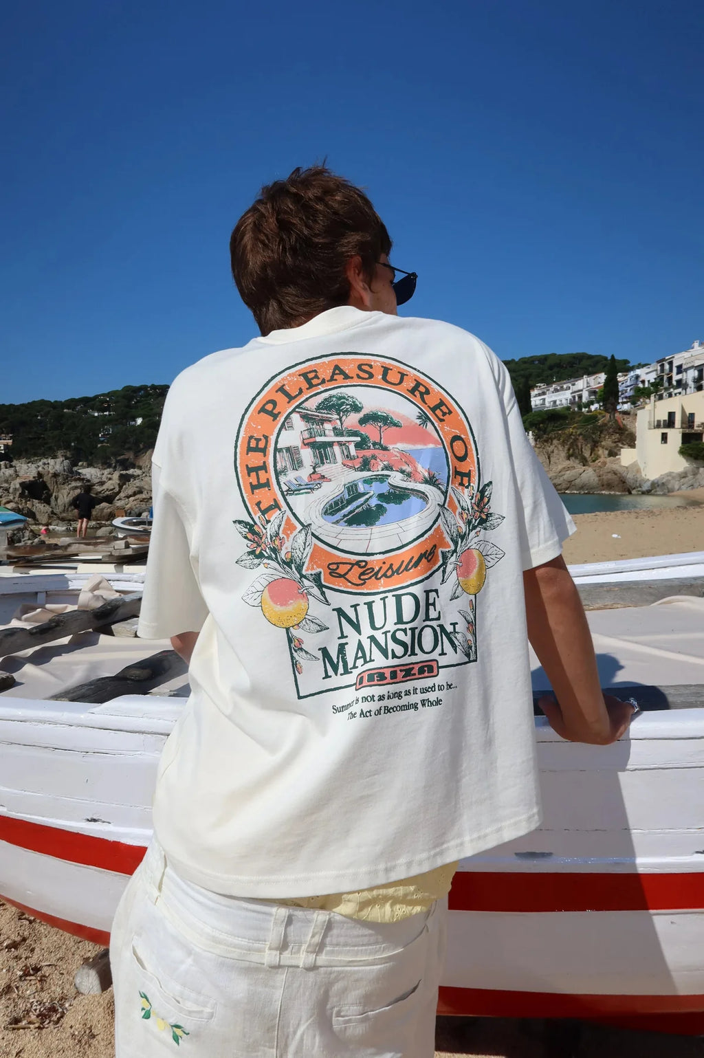 Camiseta Mansion - Nude Project