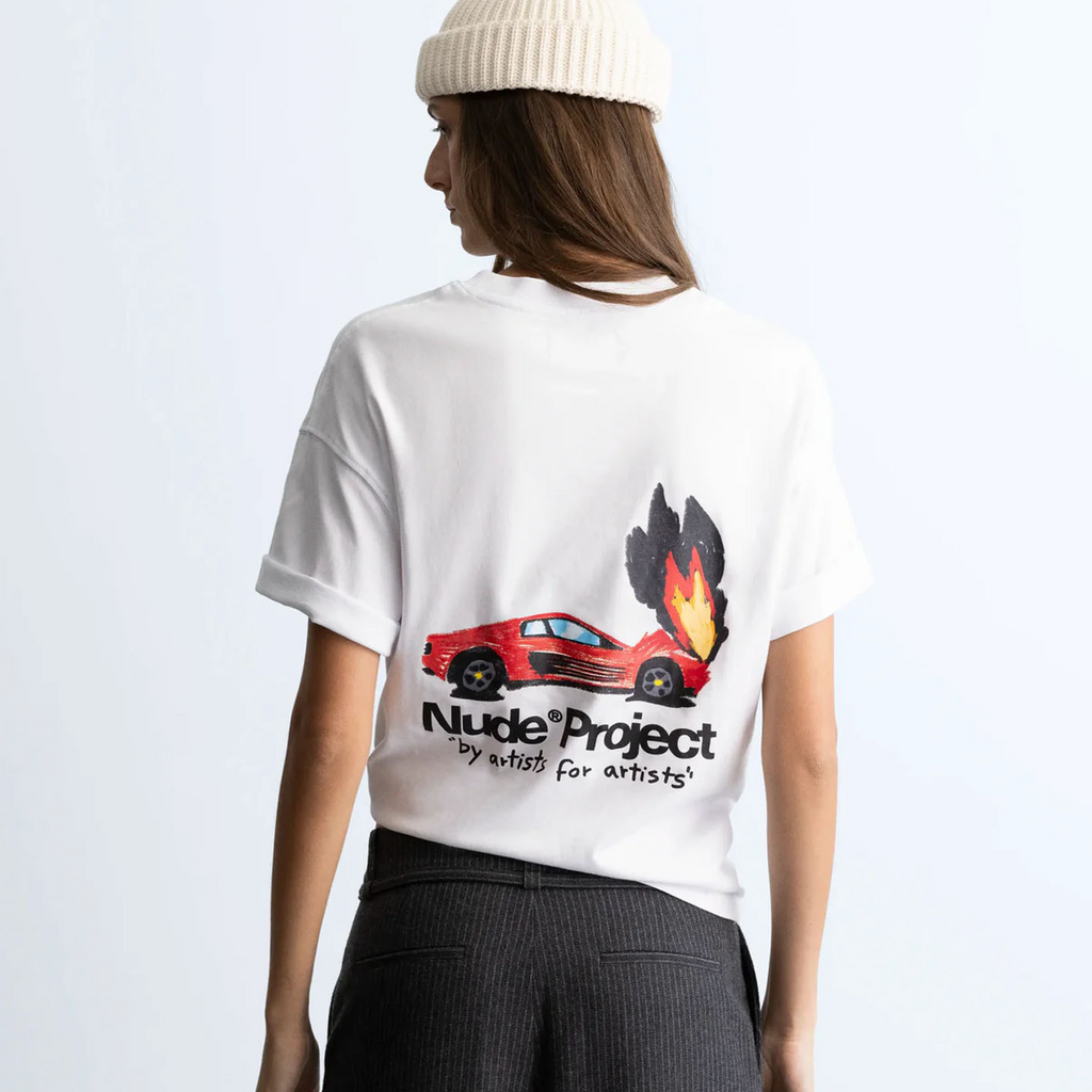 Camiseta Rrari – Nude Project