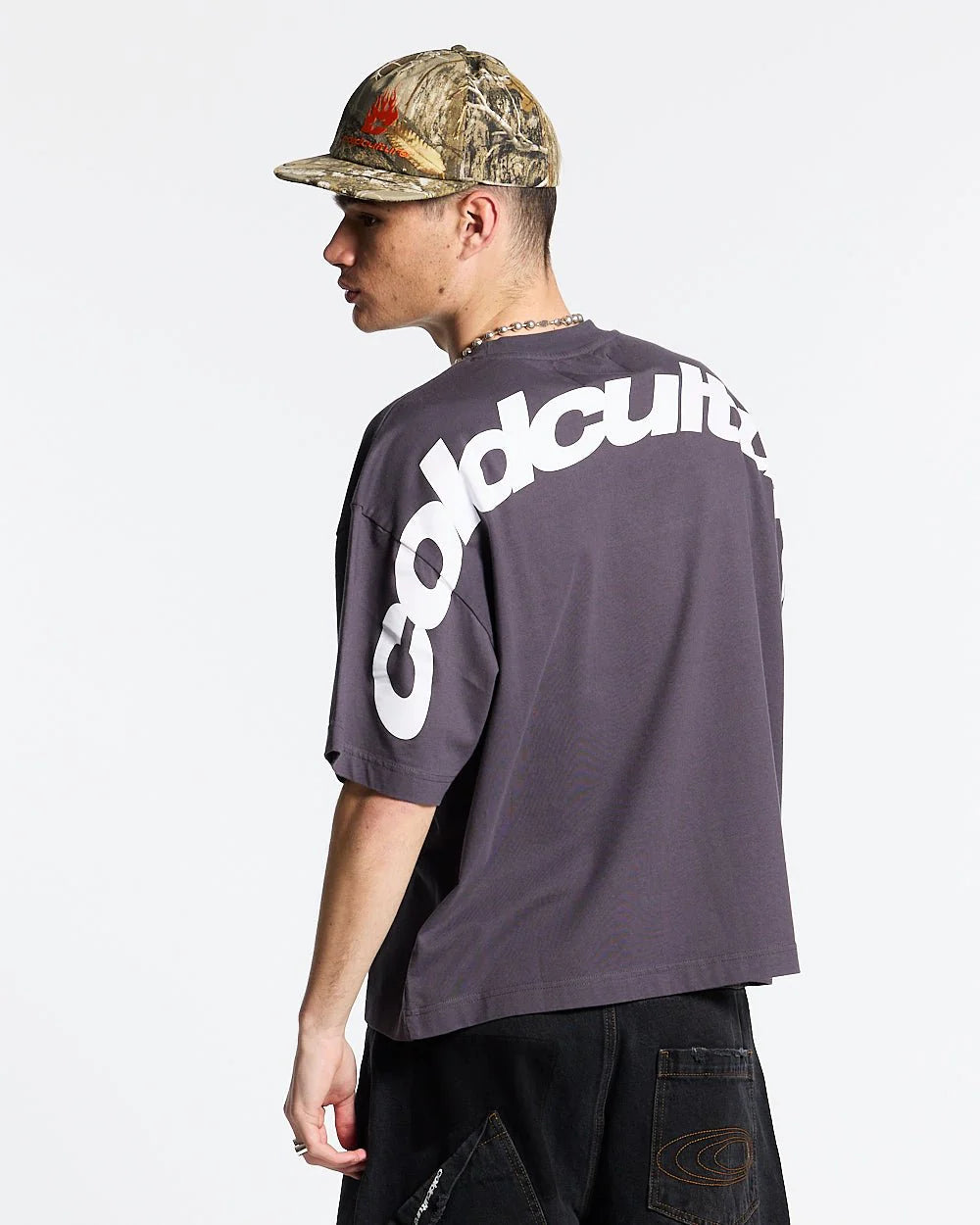 CURVED TEE - Cold Culture